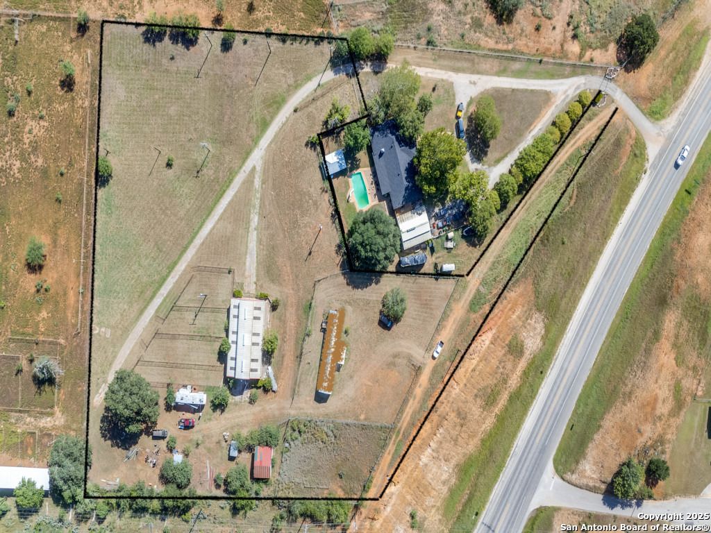 Photo of 819 us highway 87, Stockdale, TX 78160 (MLS # 1888499)