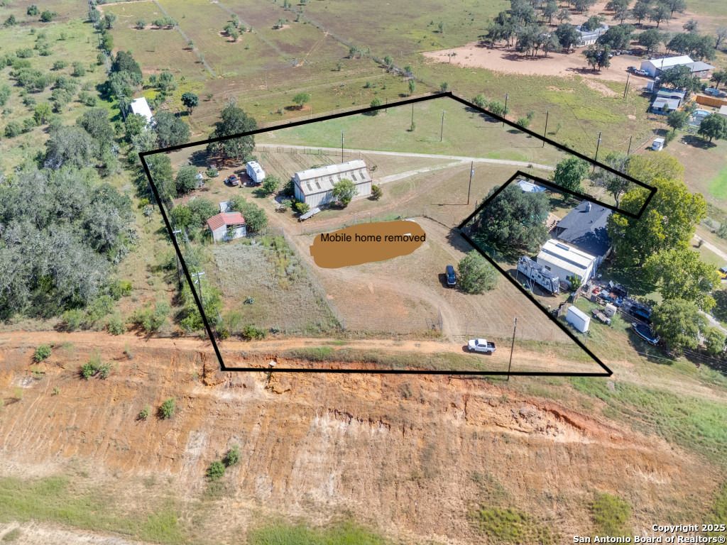 Photo of 819 us highway 87, Stockdale, TX 78160 (MLS # 1888499)