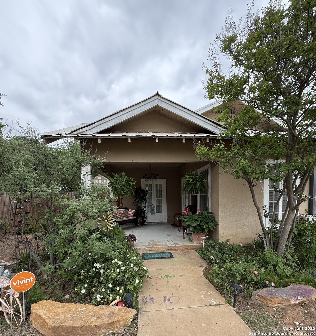 Listing image 1