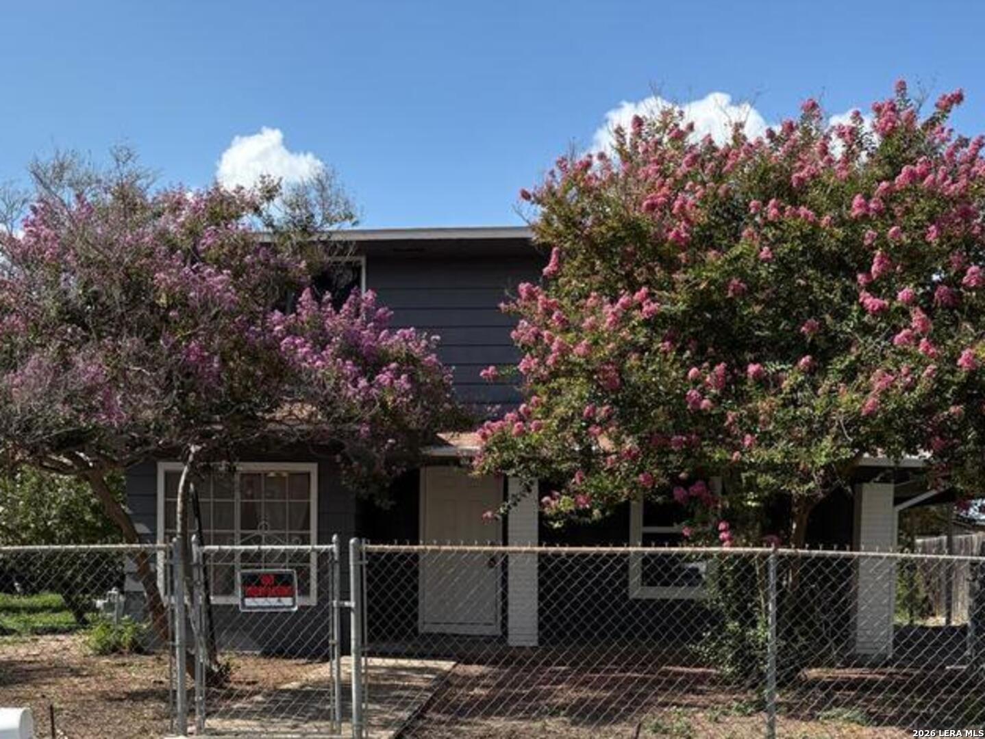 Photo 1 of 38 — 3107 GOLDEN AVE, San Antonio, TX 78211
