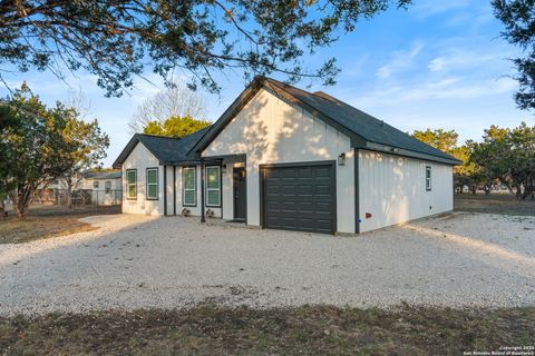 185 Jim Dalrymple Leakey TX 78873