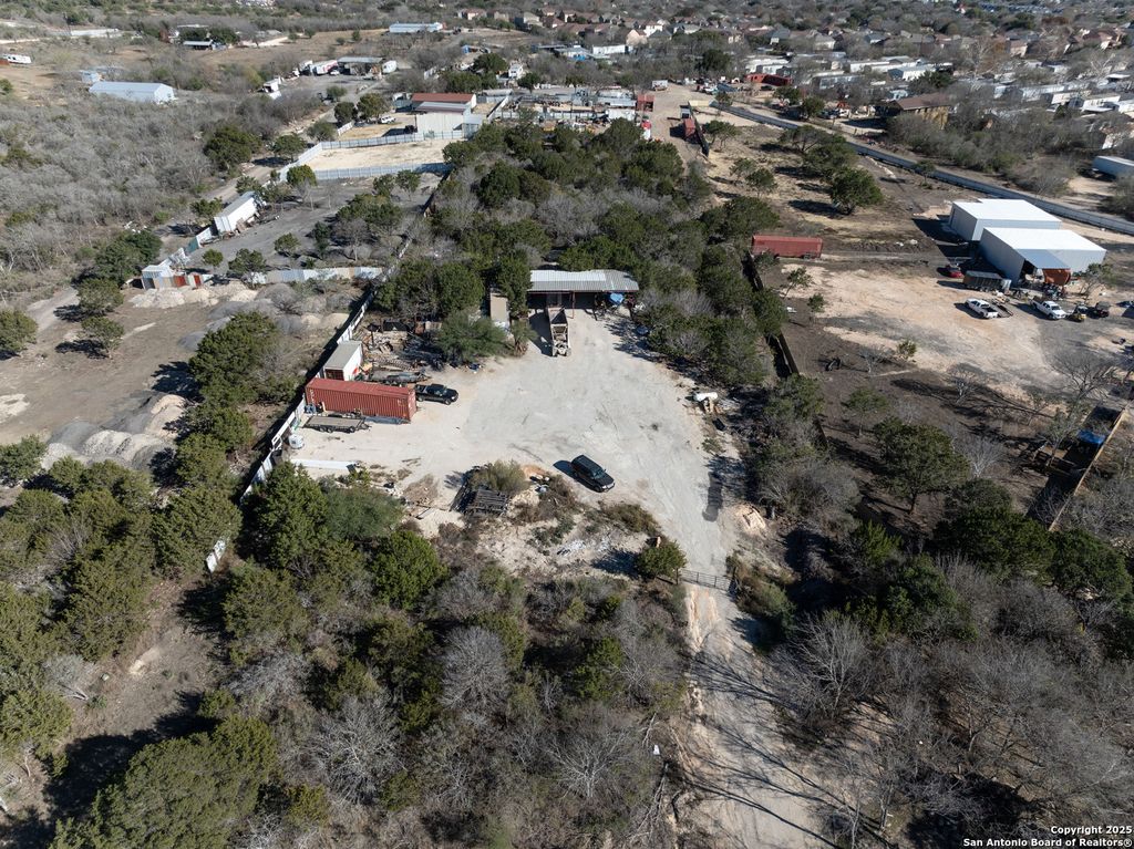 Photo of 0 JONES EAST AVE, San Antonio, TX 78239 (MLS # 1833997)