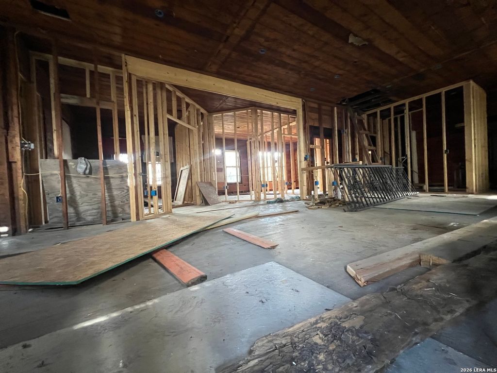 Photo of 1322 Hays, San Antonio, TX 78202 (MLS # 1958330)