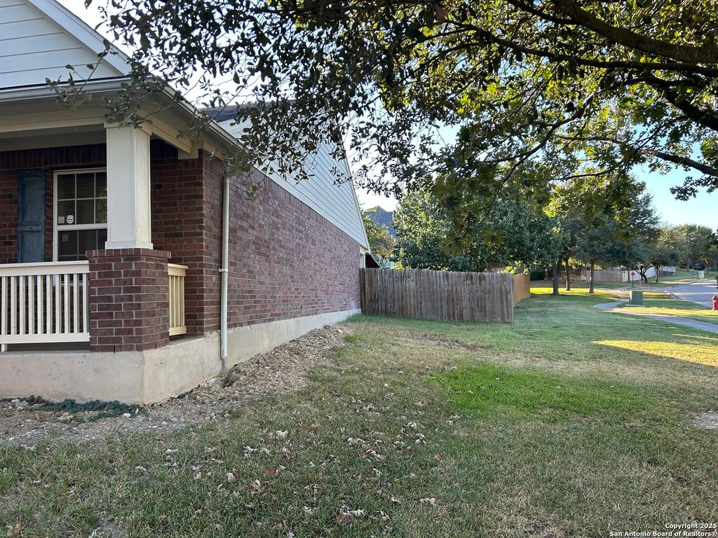 Photo of 14000 Massena Park, Live Oak, TX 78233 (MLS # 1914875)