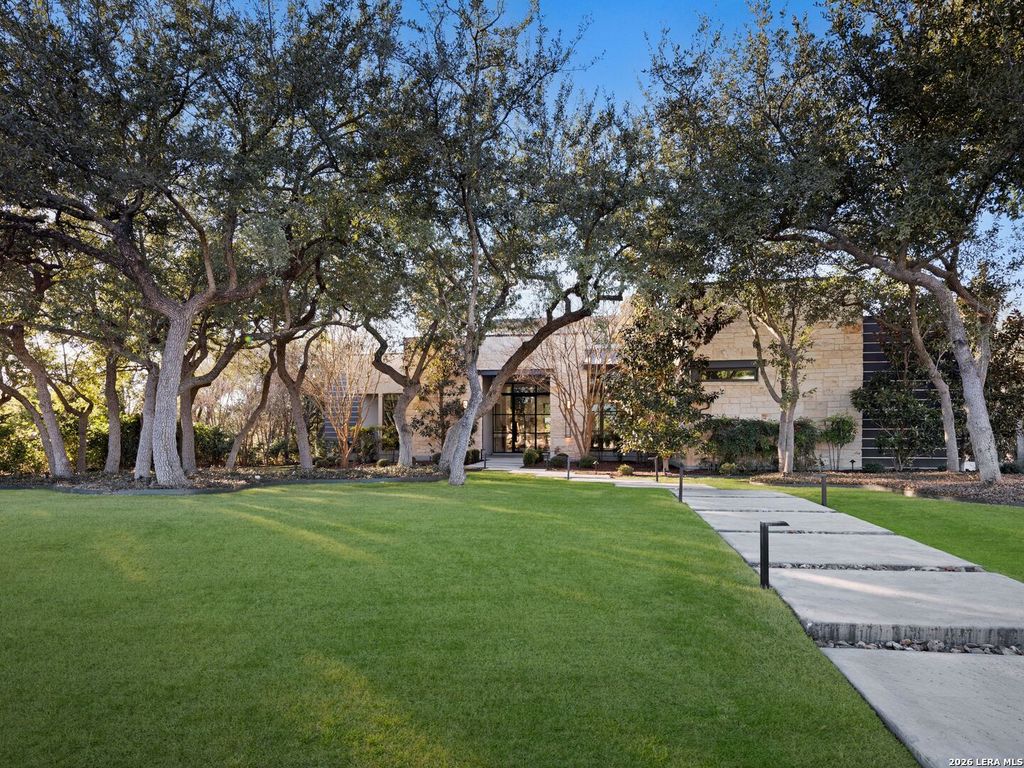 Photo of 2 Via Aragon, San Antonio, TX 78257 (MLS # 1940914)