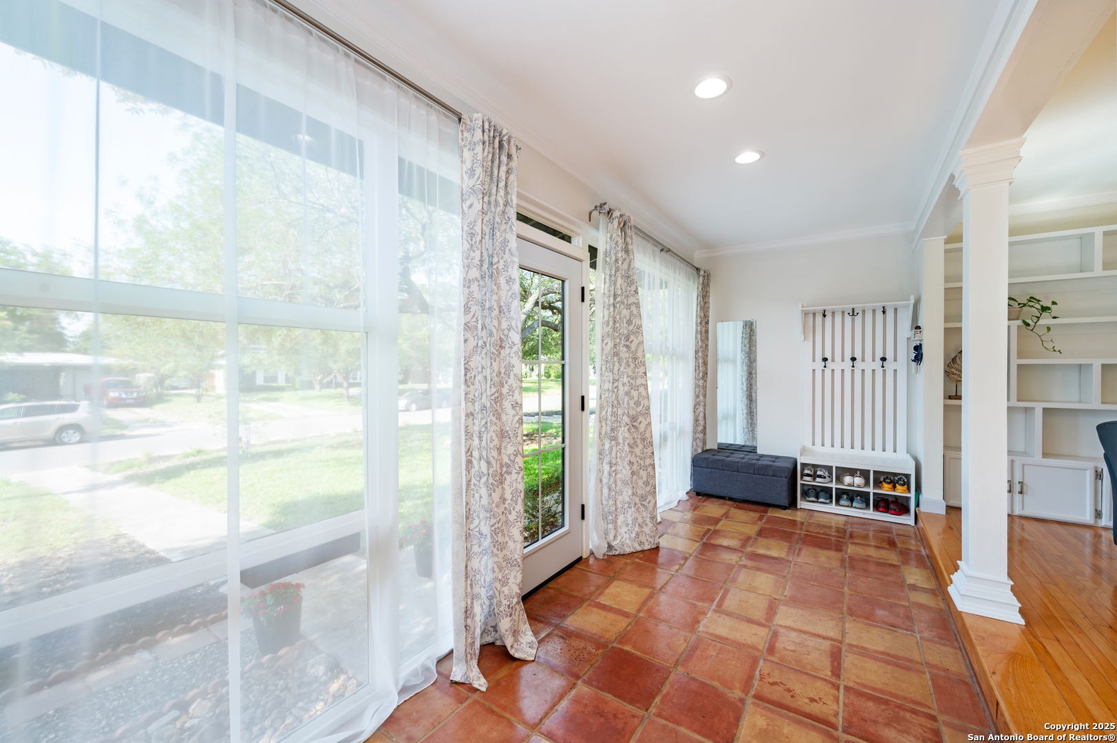 227 Devonshire