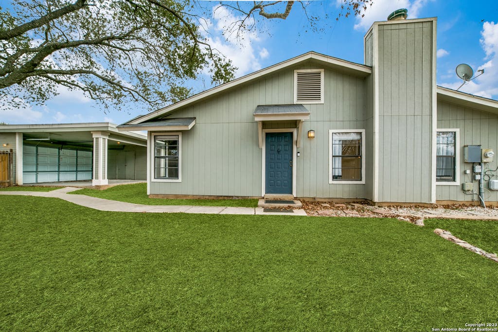 Photo of 6854 Arbor Springs Dr, San Antonio, TX 78249 (MLS # 2004662)