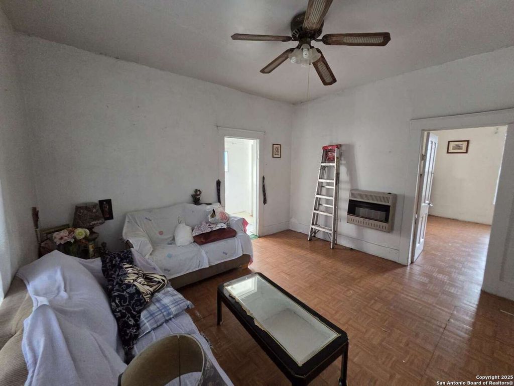 Photo of 116 Hill, San Antonio, TX 78212 (MLS # 1929624)