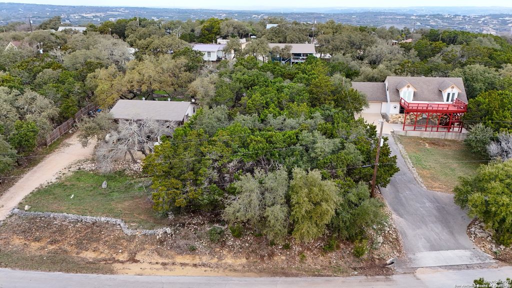 Photo of 1237 Springwater, Canyon Lake, TX 78133 (MLS # 1920218)
