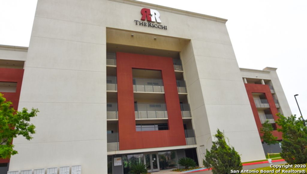 Photo of 17902 LA CANTERA PKWY 103 #103, San Antonio, TX 78257 (MLS # 1916548)