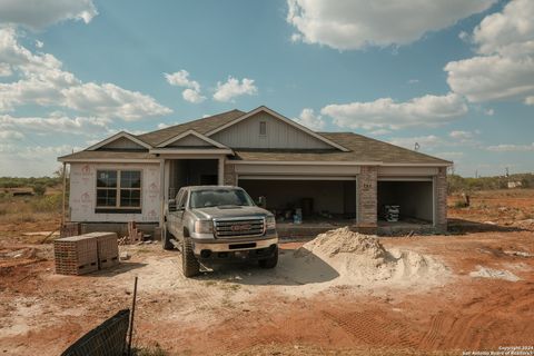 A home in Floresville