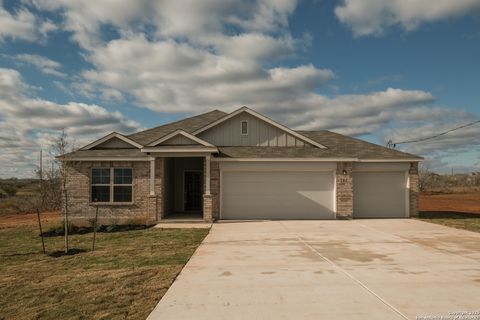 A home in Floresville