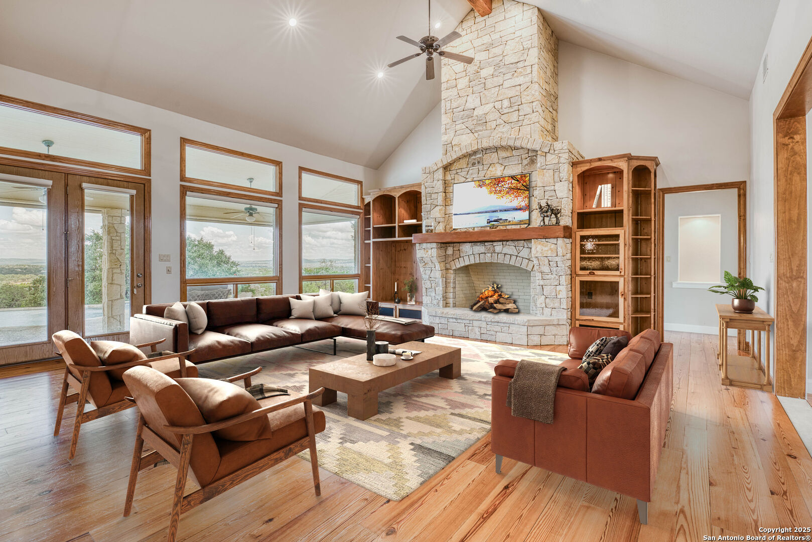 204 Majestic Oaks