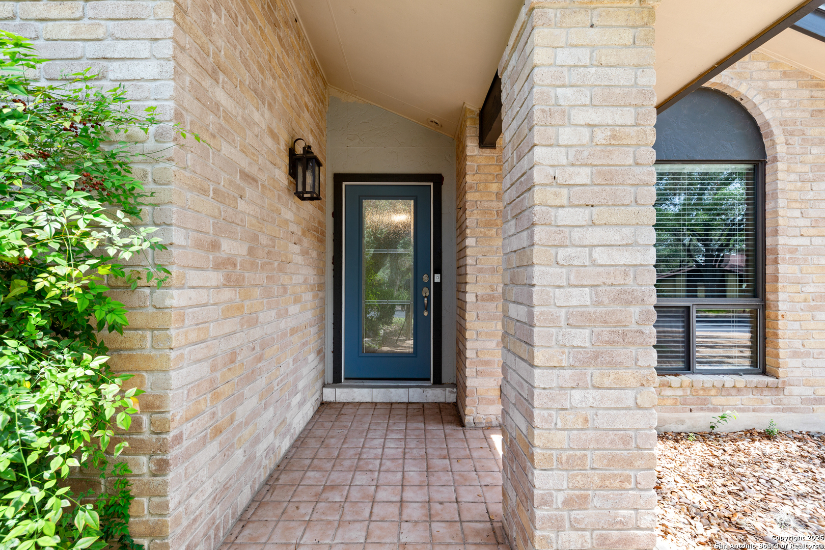 802 Sherman Oak