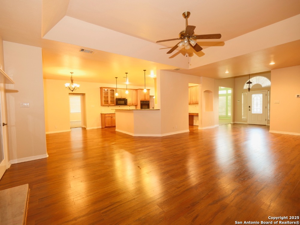 8814 Spanish Moss