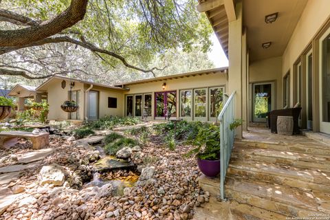 A home in Alamo Heights