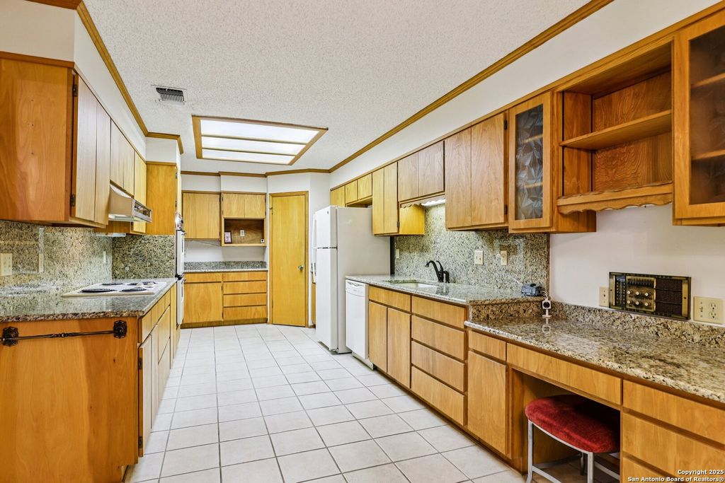 Photo of 5817 Winding Ridge, Windcrest, TX 78239 (MLS # 1923974)