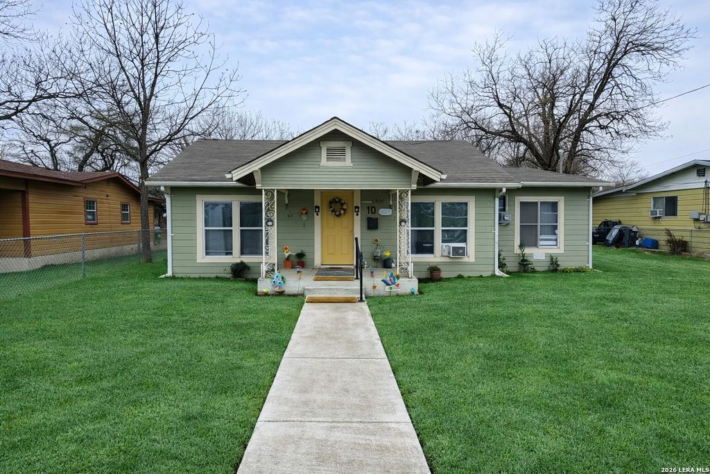 Photo of 1034 Eldorado, San Antonio, TX 78225 (MLS # 1944956)