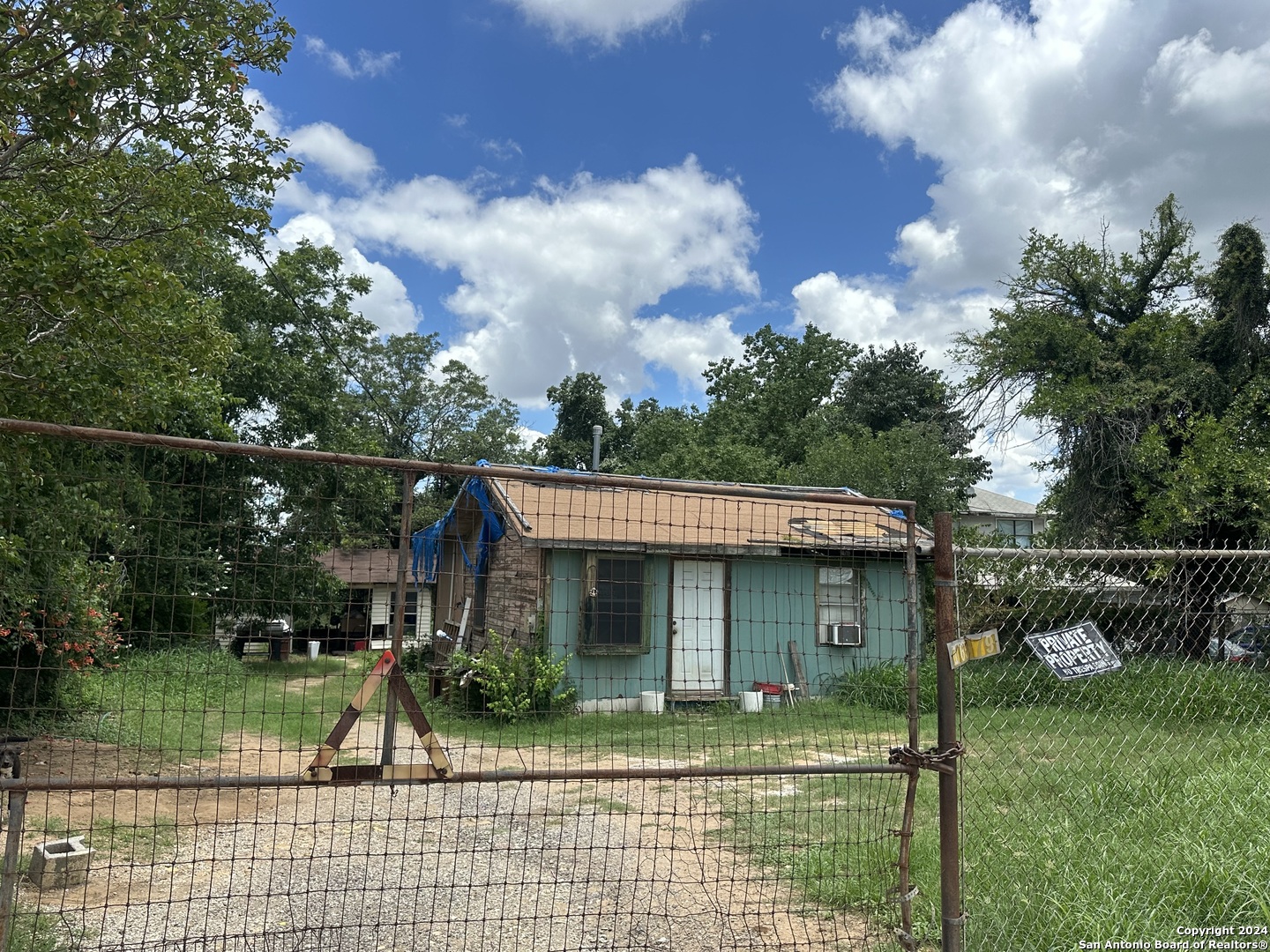 View Atascosa, TX 78002 house