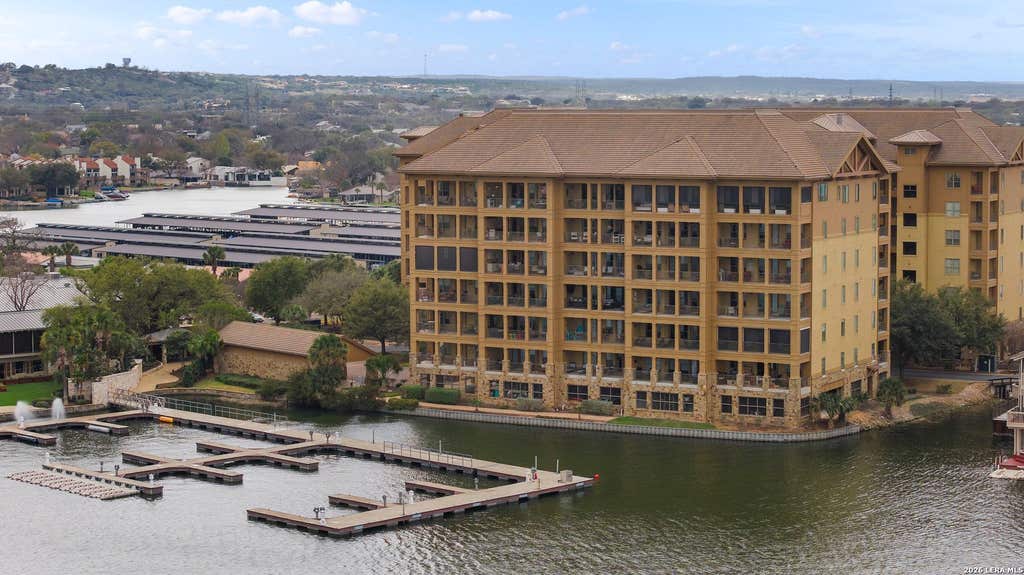 Photo of 1001 The Cape 24 #24, Horseshoe Bay, TX 78657 (MLS # 1947383)