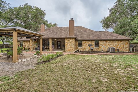 A home in La Vernia