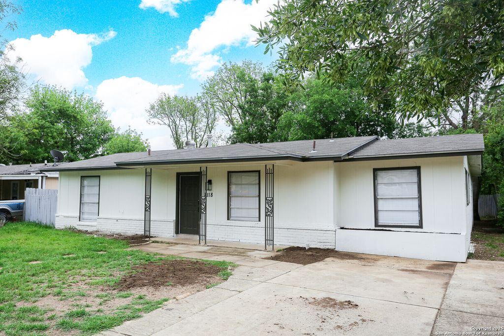 Photo of 7118 Castleridge, San Antonio, TX 78227 (MLS # 1913589)