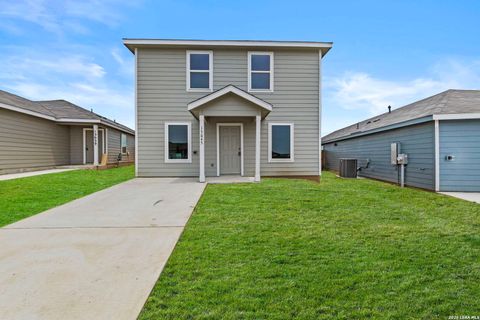 13043 Lake Fryer St Hedwig TX 78152