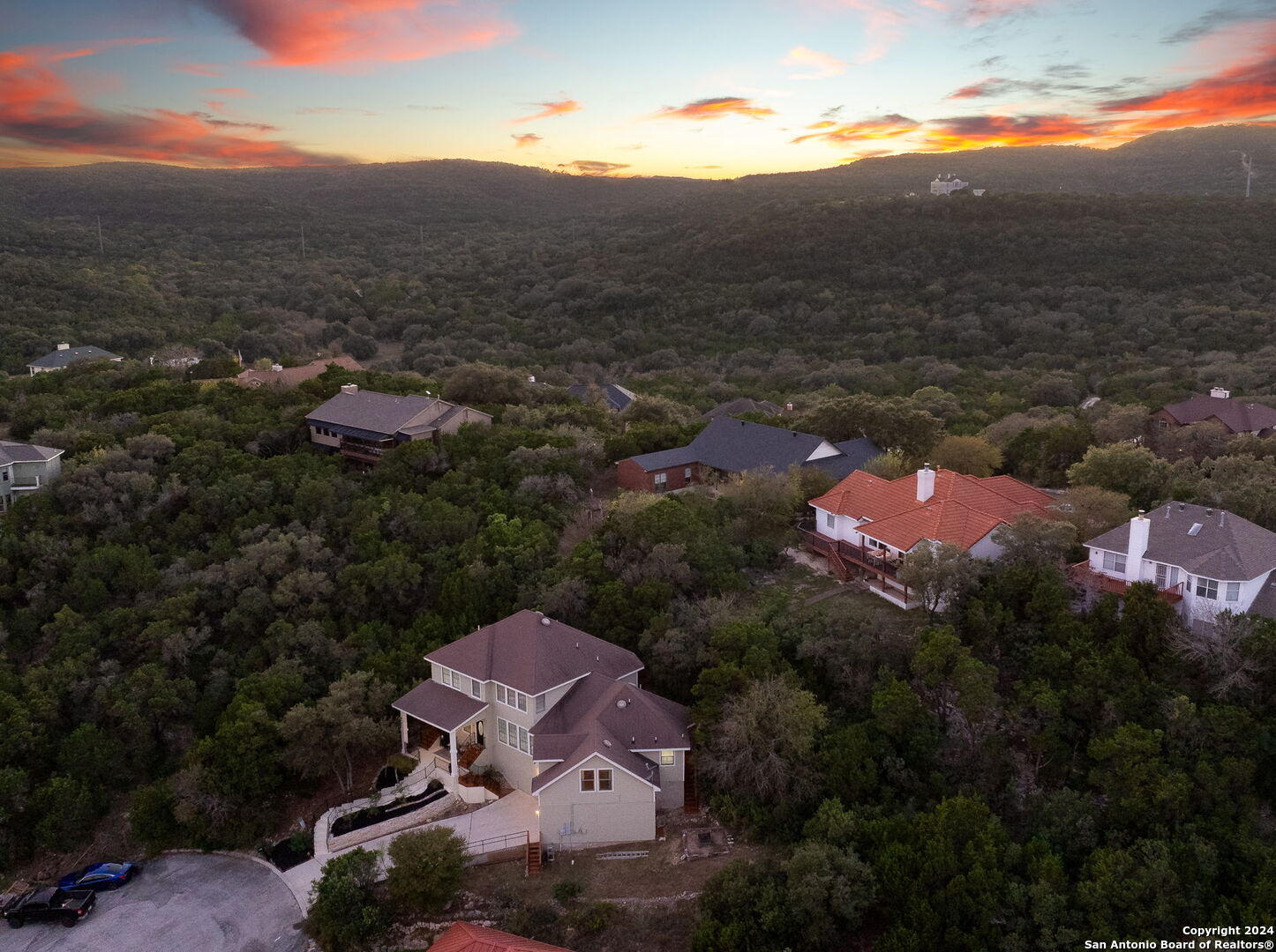 11229 Cave Creek