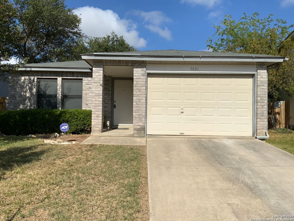 Photo of 7631 Heathridge, San Antonio, TX 78250 (MLS # 1947704)