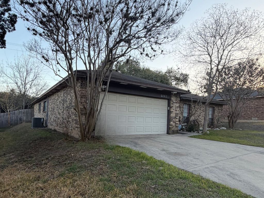 Photo of 7738 Crooked Road St, San Antonio, TX 78254 (MLS # 1944594)