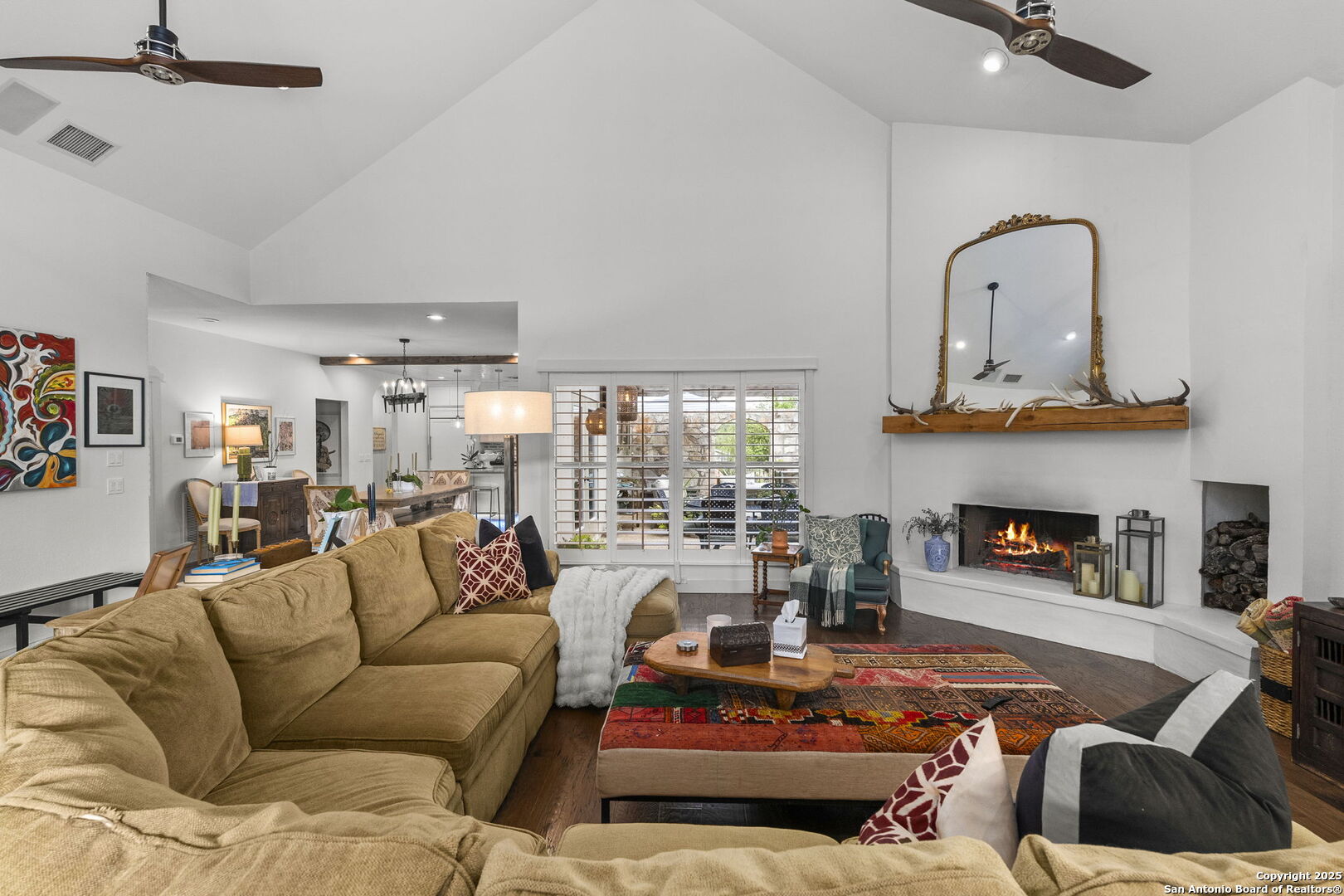 22050 Hanging Oak