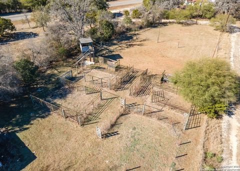 A home in Bandera