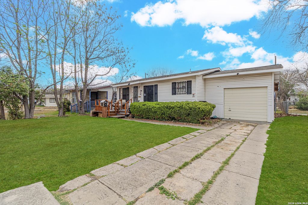 Photo of 130 Hub, San Antonio, TX 78220 (MLS # 1948317)