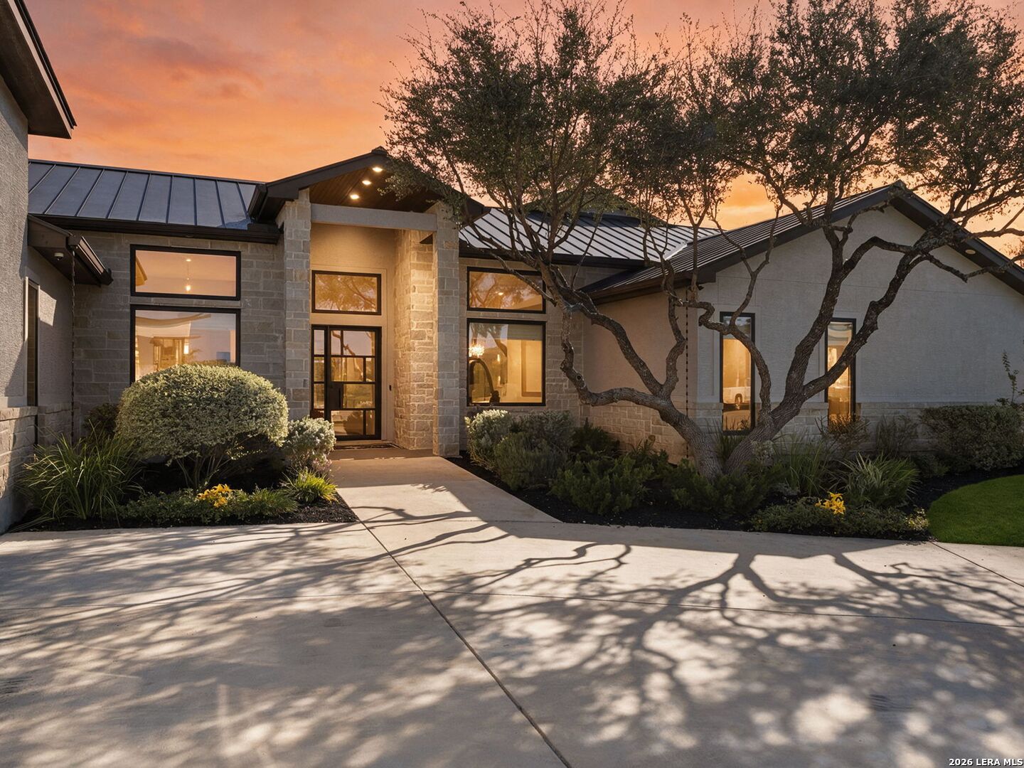 23214 Tablerock Way
