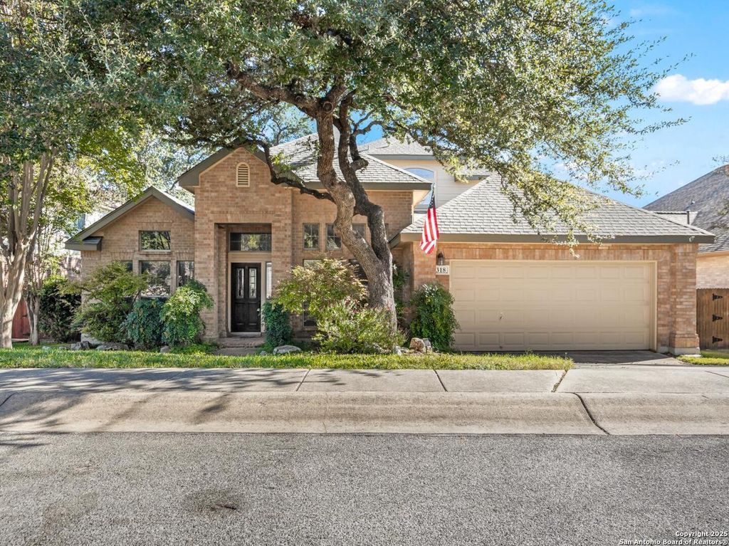 Photo of 318 Legend Brz, San Antonio, TX 78260 (MLS # 1922597)