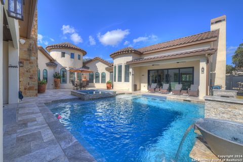 A home in Canyon Lake