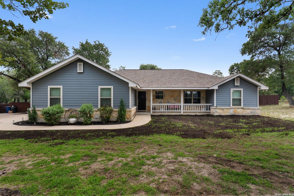 Photo of 197 CIBOLO RIDGE DR, La Vernia, TX 78121 (MLS # 1961940)