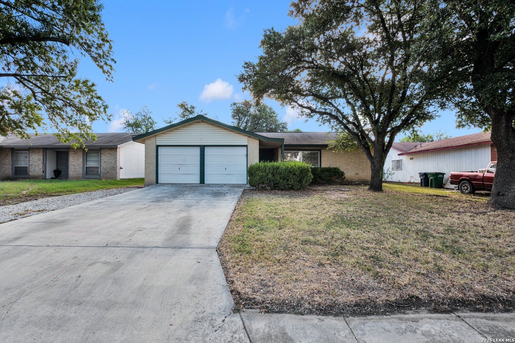 Photo of 1062 Frost Fire, San Antonio, TX 78245 (MLS # 2008817)
