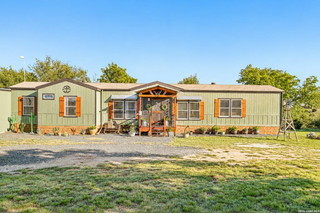 Photo of 378 Aime Real Ranch Road, Kerrville, TX 78028 (MLS # 1968228)