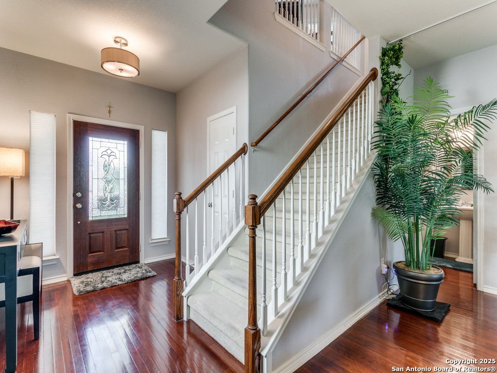 Photo of 1422 Pinnacle Falls, San Antonio, TX 78260 (MLS # 1877358)