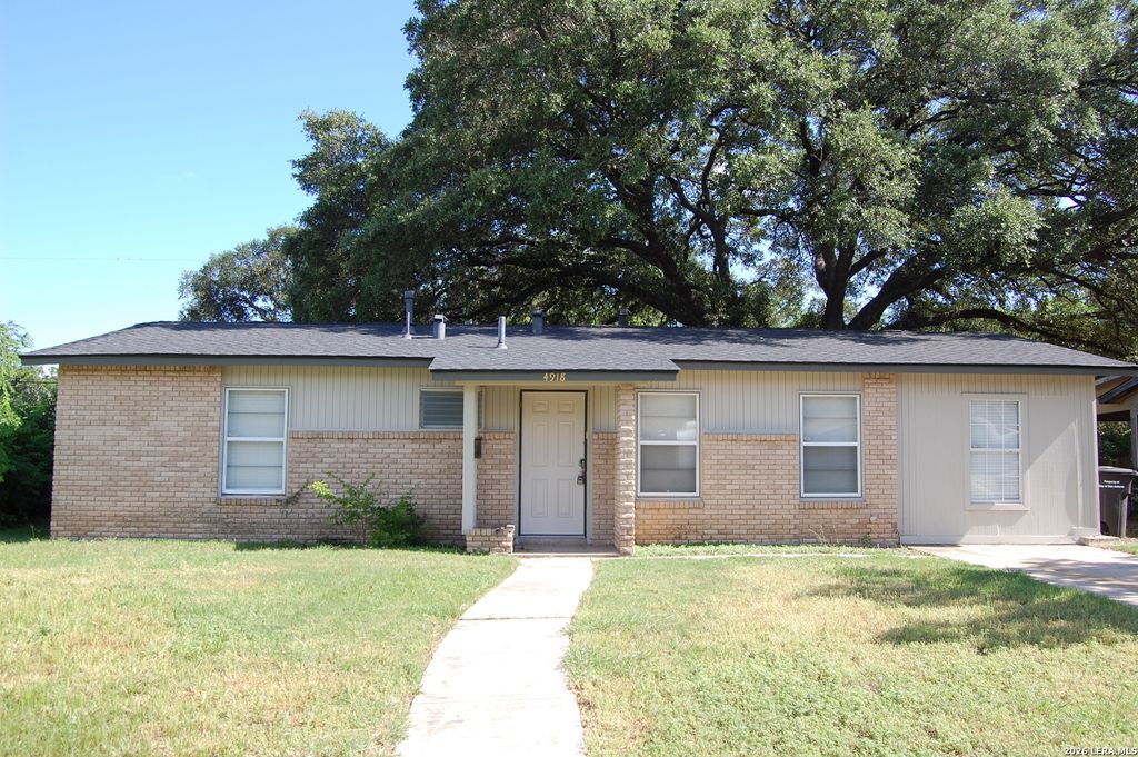 Photo of 4918 BAYHEAD DR, San Antonio, TX 78220 (MLS # 1992030)