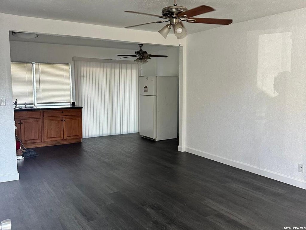 Photo of 6046 Castle Queen, San Antonio, TX 78218 (MLS # 2018298)