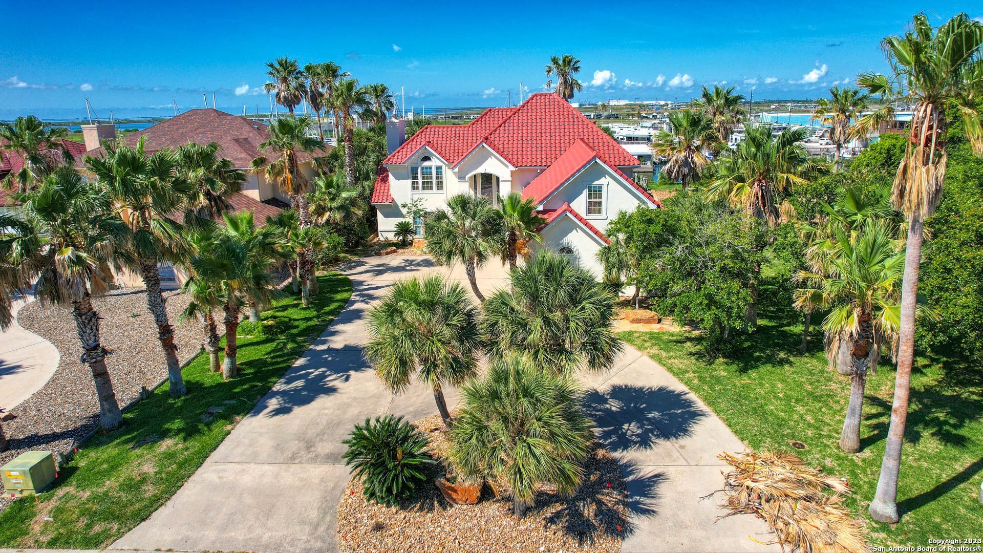 107 Bay Ct
