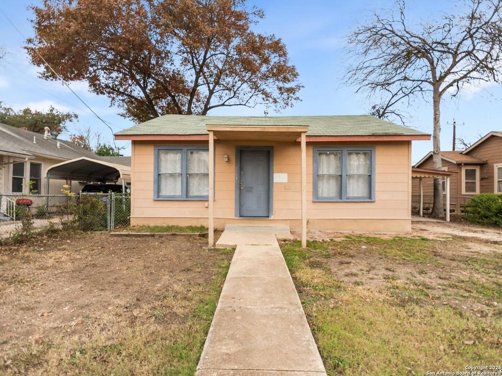 Photo of 307 Jennings, San Antonio, TX 78225 (MLS # 1932218)