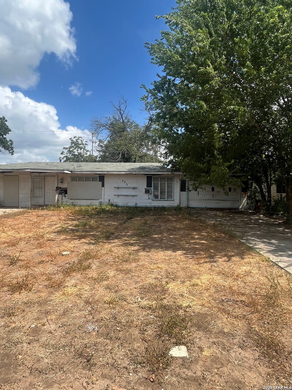 Photo of 323 Tomrob, San Antonio, TX 78220 (MLS # 2008733)