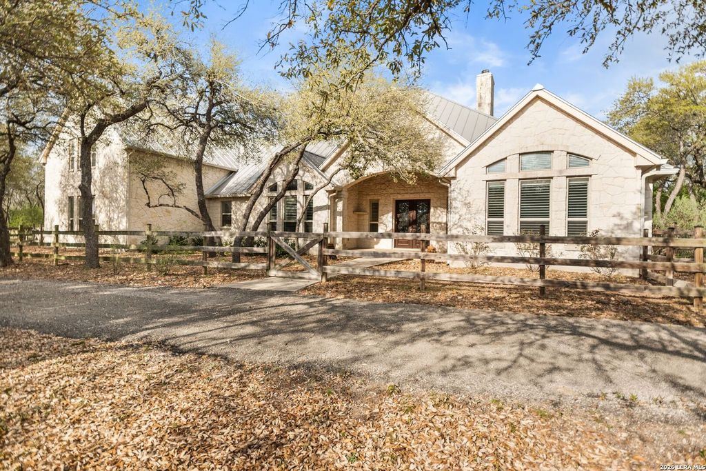 Photo of 25815 Ralph Fair, Boerne, TX 78015 (MLS # 1955230)