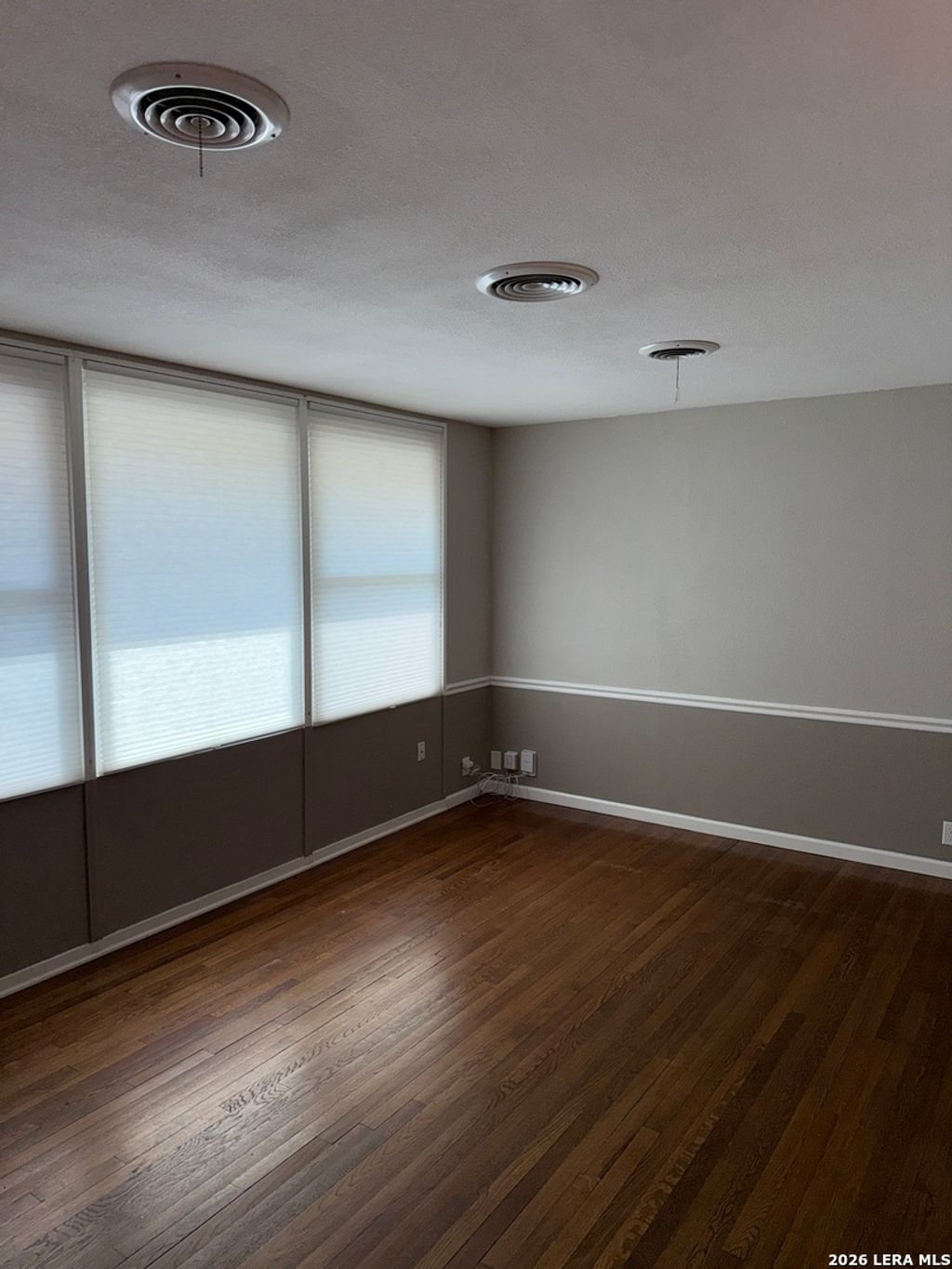 Photo of 4407 Diamondhead, San Antonio, TX 78218 (MLS # 1938622)