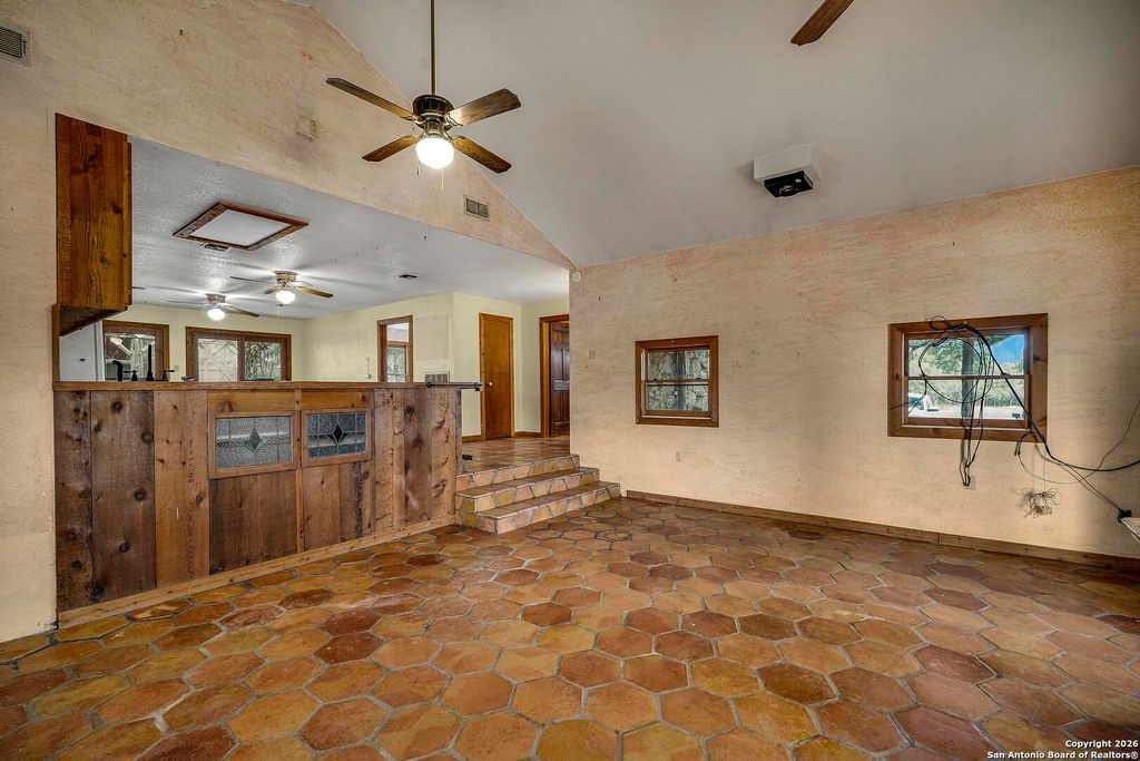 Photo of 360 Kirk Ln, Bulverde, TX 78163 (MLS # 1932206)