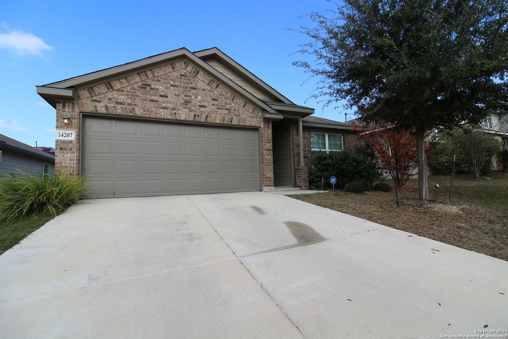 Photo of 14207 minette, San Antonio, TX 78253 (MLS # 1930335)