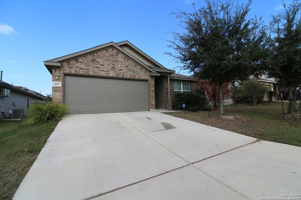Photo of 14207 minette, San Antonio, TX 78253 (MLS # 1930335)